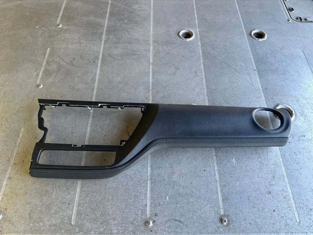 Panel trim – Toyota Auris E180 (2012-2018)