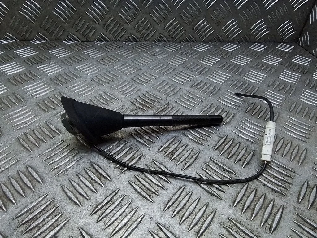 Radio antena 6Q0035575A