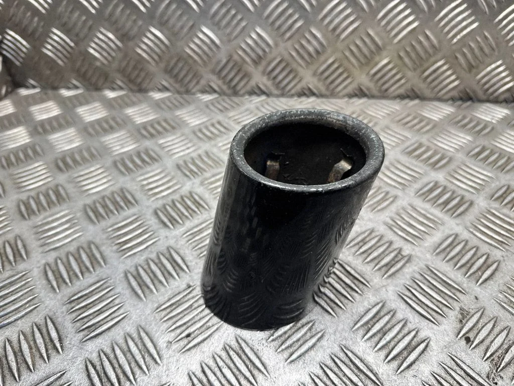 Summuti otsak – BMW 5-seeria F10 F11 (2009-2016)