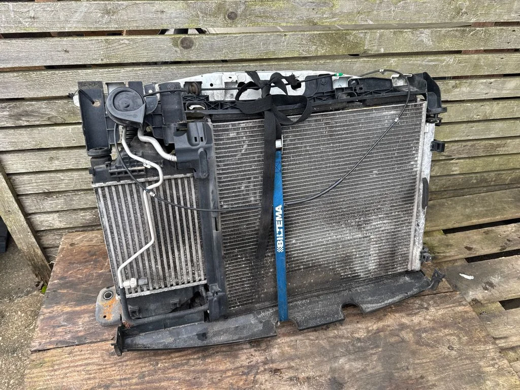 Radiator set – Nissan Qashqai (2014-2016)