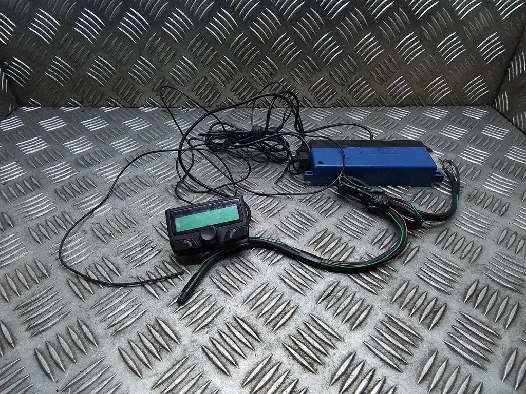 Hands-free kit – Nissan Qashqai+2 (2008-2010)