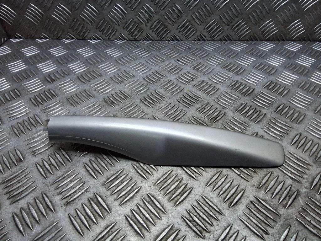 Roof bar rail cover – Nissan Qashqai+2 (2010-2014)