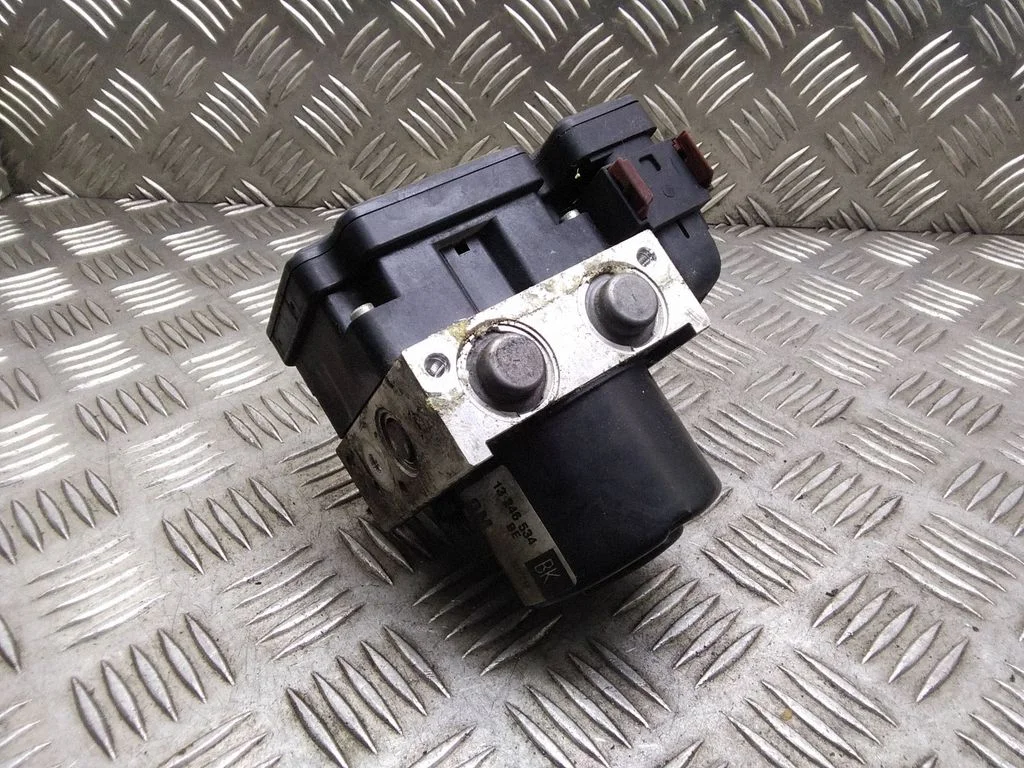 ABS-plokk – Opel Zafira B (2005-2014)