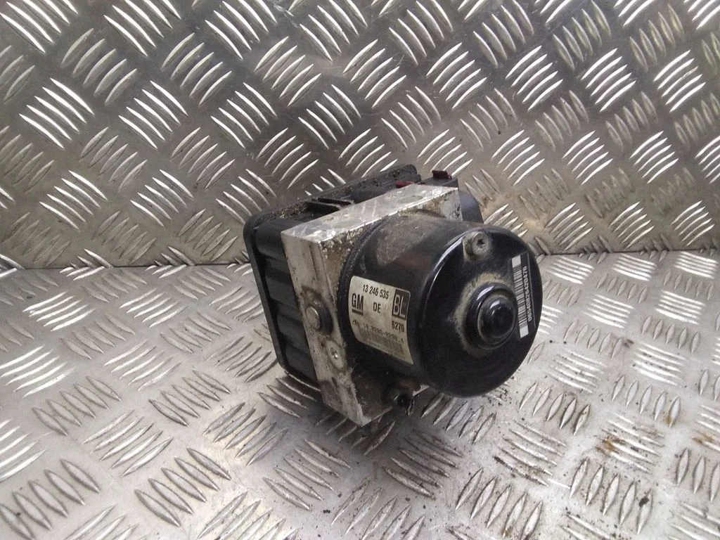 ABS-plokk – Opel Astra H (2004-2012)