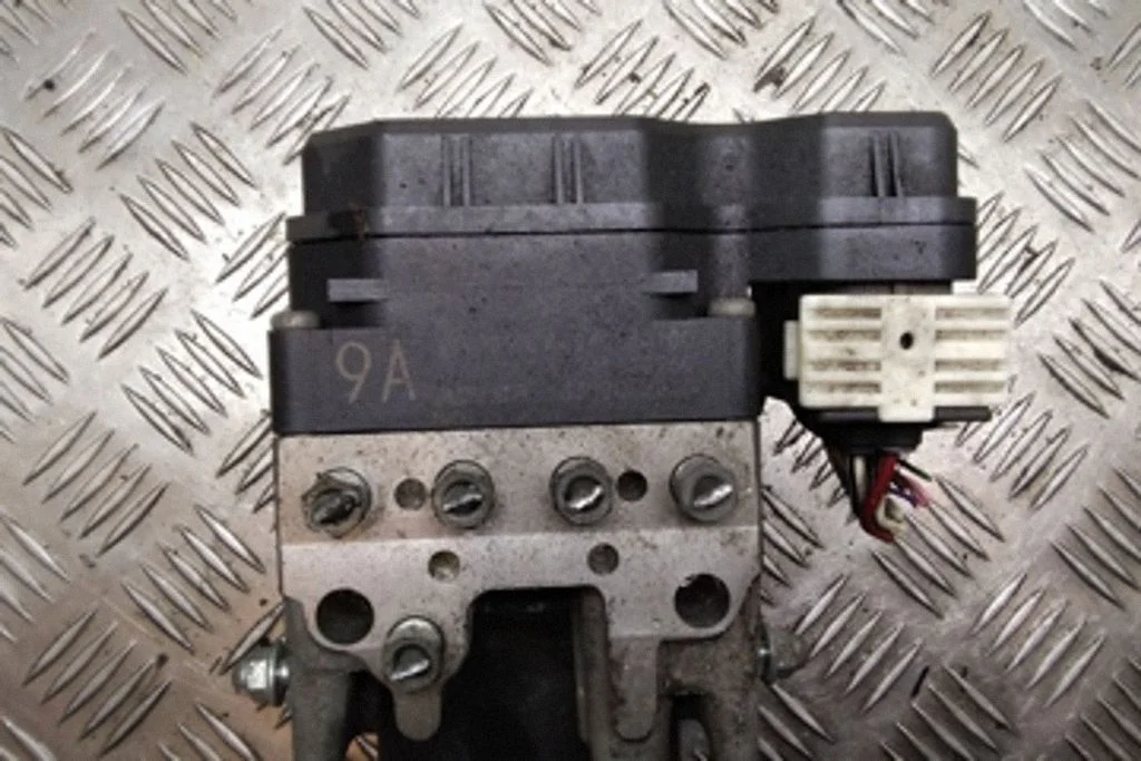 Pompa ABS – Lexus GS 300 350 430 450H (2005-2012)