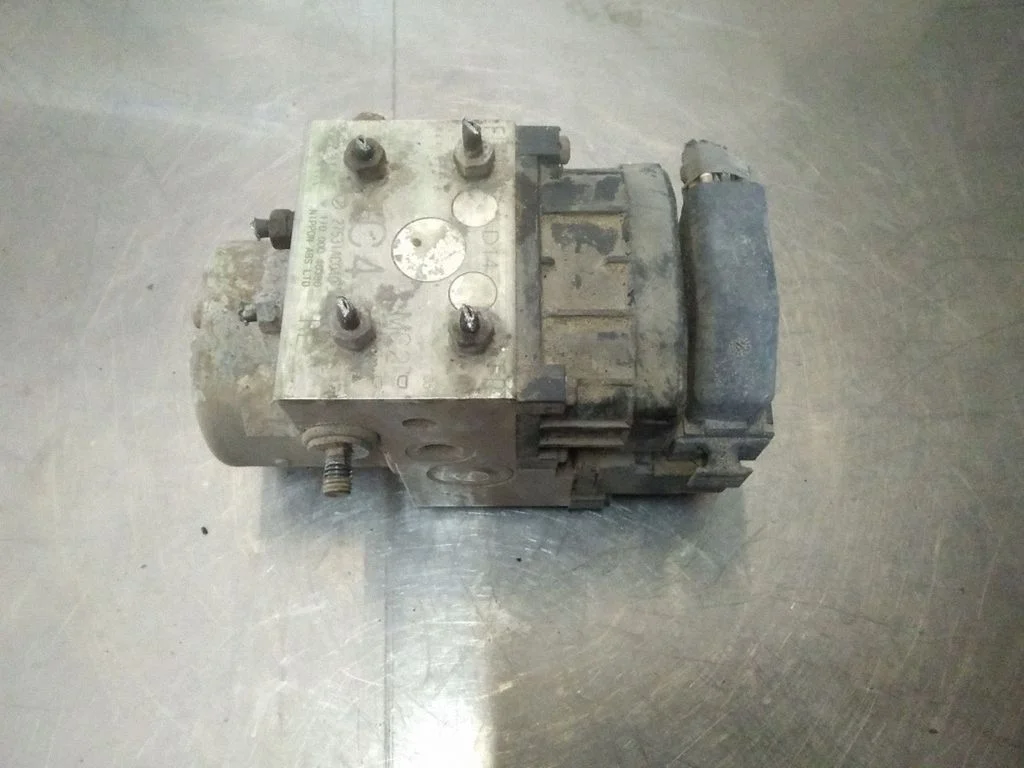 ABS bloks – Subaru Forester SF (1998-2000)