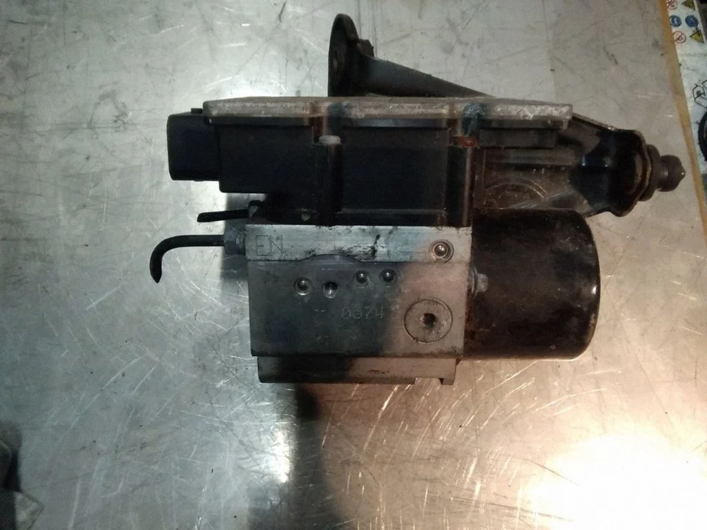 ABS block – Opel Vectra B (1996-2002)