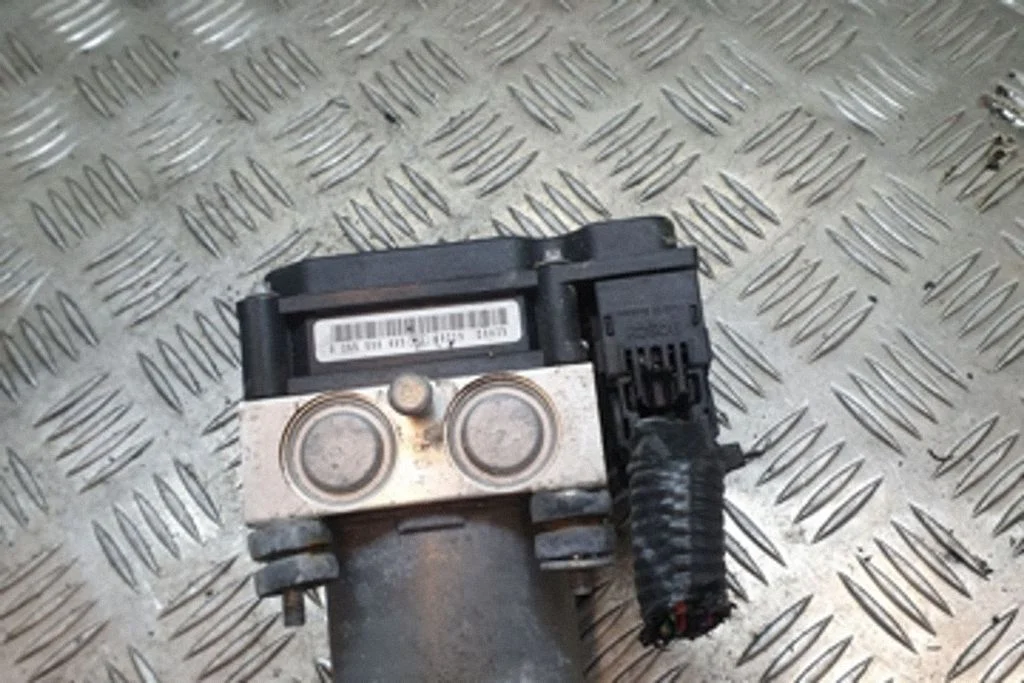 Pompa ABS – Subaru Outback (2004-2006)