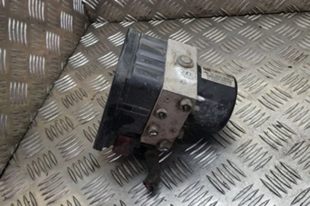 ABS-plokk – Opel Zafira B (2005-2014)
