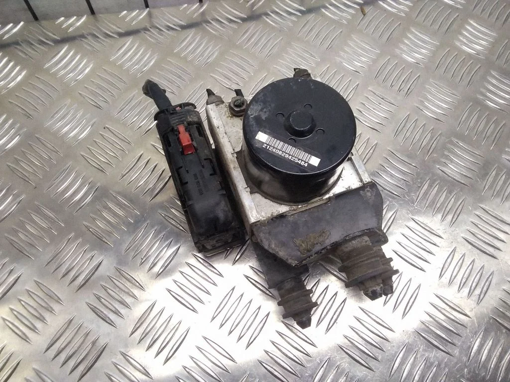 ABS block – Skoda Octavia Mk2 (1Z) (2004-2013)