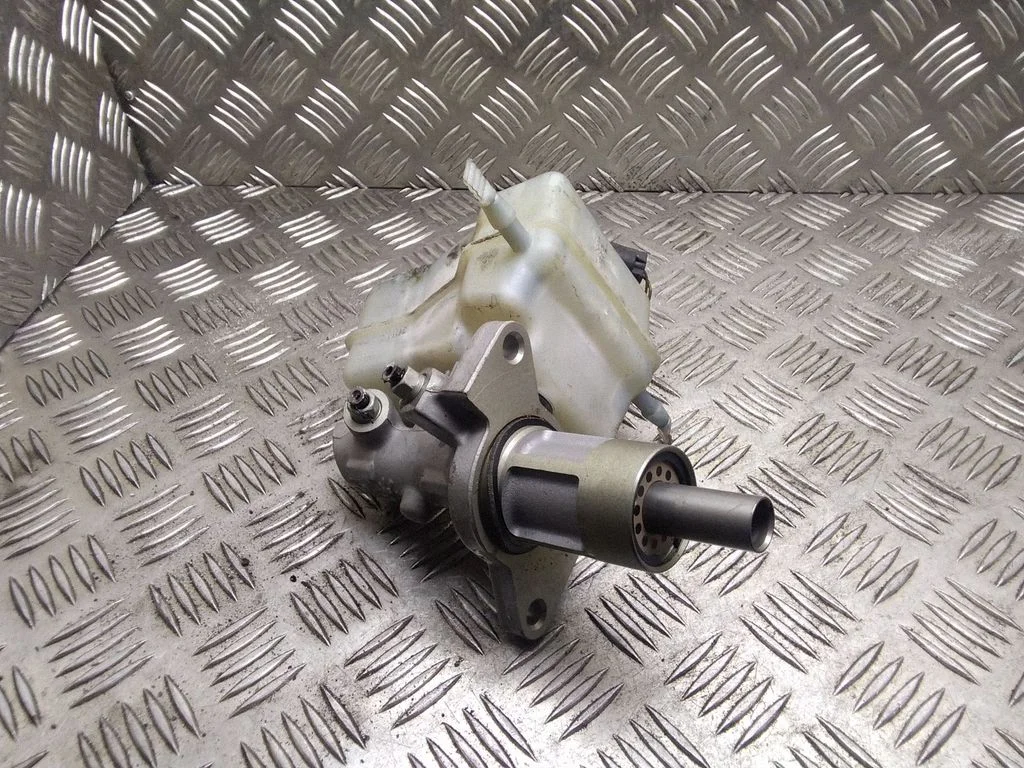 Piduri peasilinder – BMW 3-seeria E90 E91 (2005-2012)