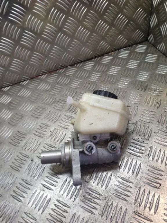 Piduri peasilinder – BMW 1-seeria F20 F21 (2011-2019)