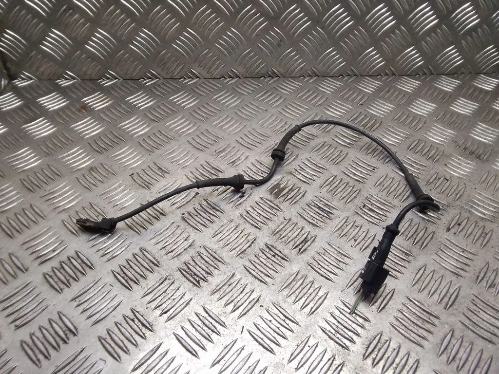 Esimene piduri ABS-andur – Renault Clio III (2005-2012)