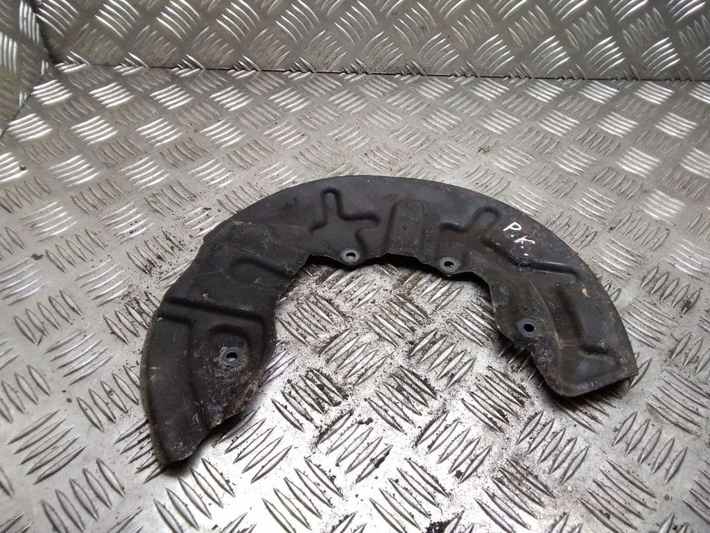 Front brake disc dust cover plate – Audi A4 S4 B6 8E 8H (2001-2005)