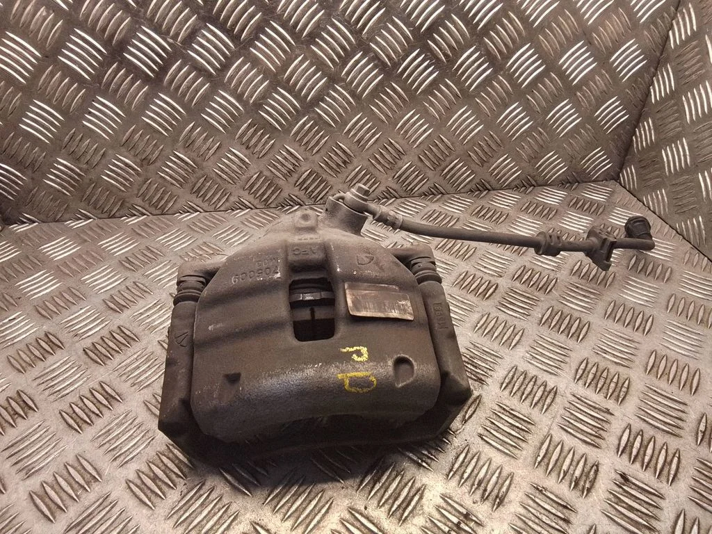 Front brake caliper 70500970