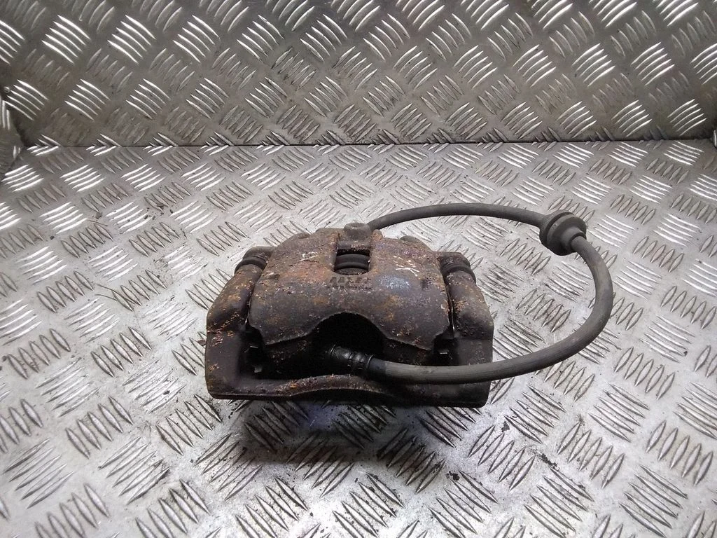 Front brake caliper – Renault Clio III (2005-2012)
