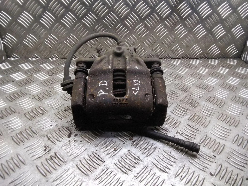 Front brake caliper – Renault Clio III (2005-2012)
