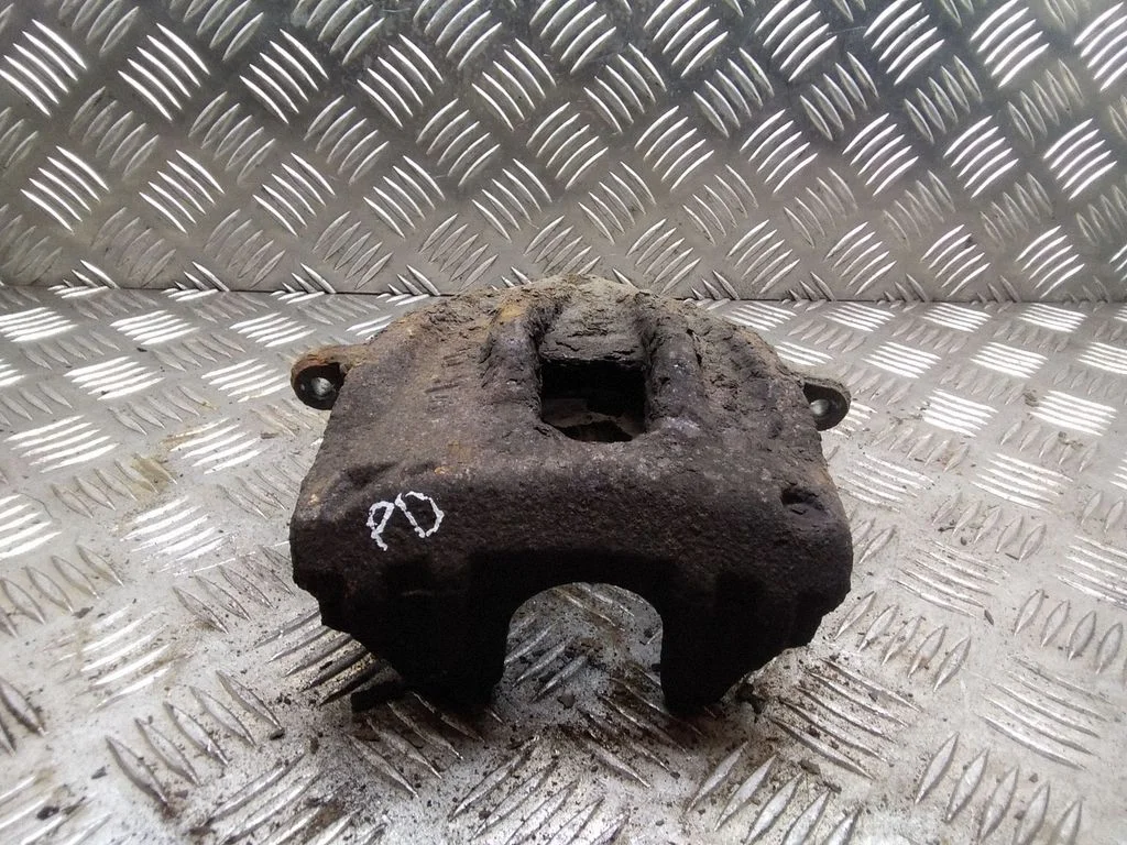 Priekšējais bremžu suports – Toyota Corolla Verso AR10 (2004-2009)