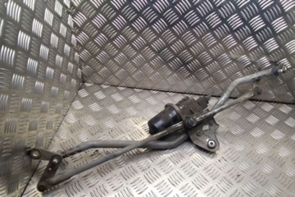 Front wiper linkage and motor – Volkswagen Transporter - Caravelle T5 (2003-2015)