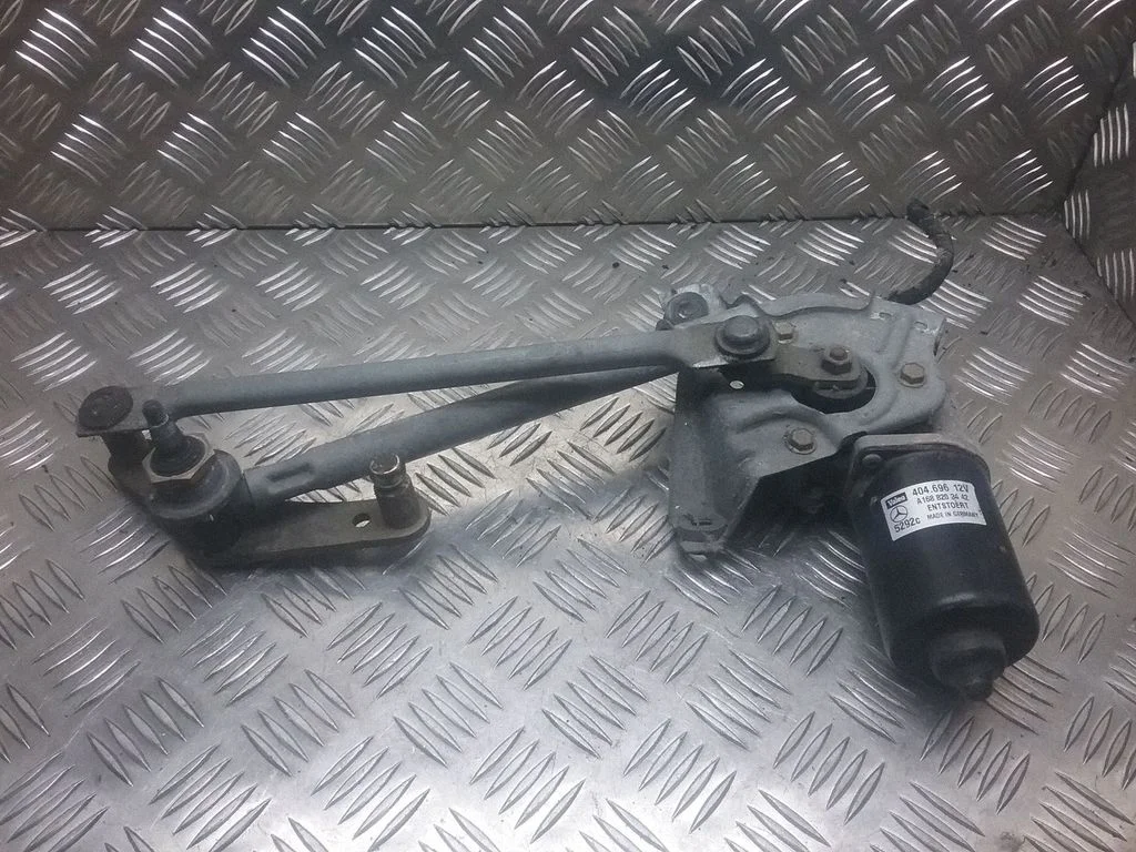 Front wiper linkage and motor – Mercedes-Benz A-Class W168 (1997-2004)