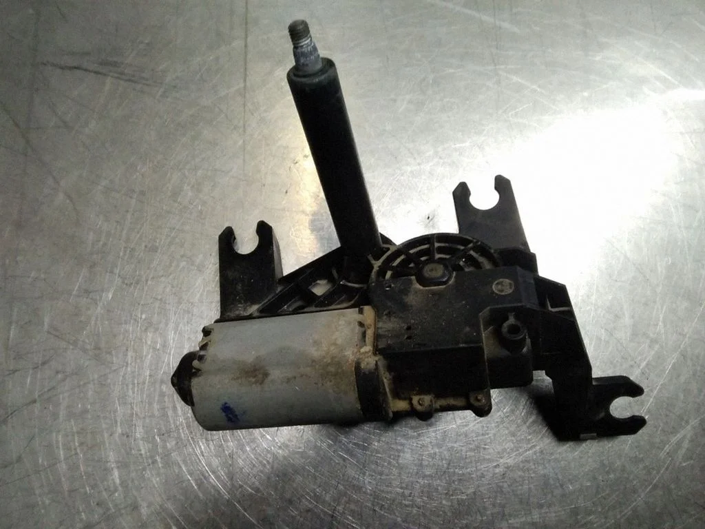 Rear window wiper motor – Opel Astra G (1998-2009)