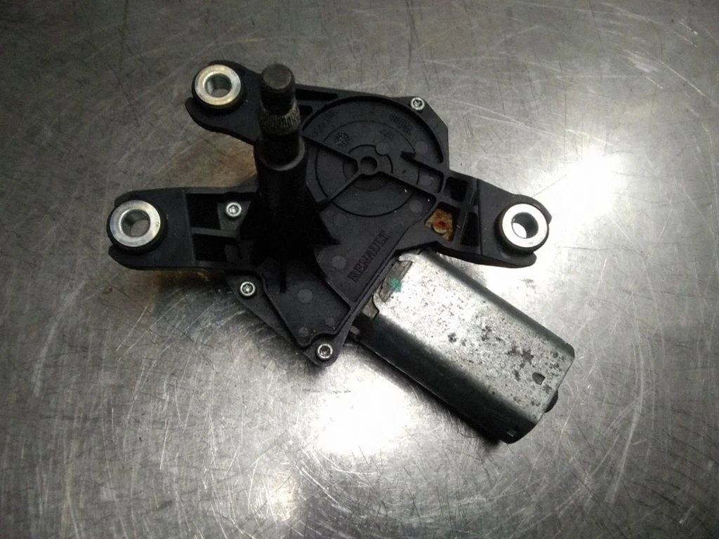 Rear window wiper motor – Renault Laguna II (2001-2007)
