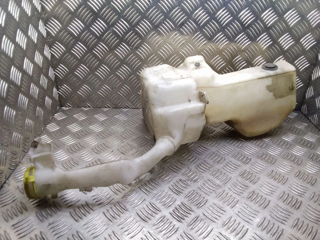Windshield washer fluid reservoir/tank – Seat Alhambra (Mk1) (1996-2010)