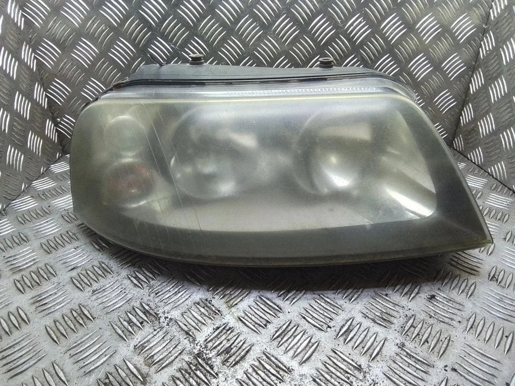 Headlight/headlamp 0301182212