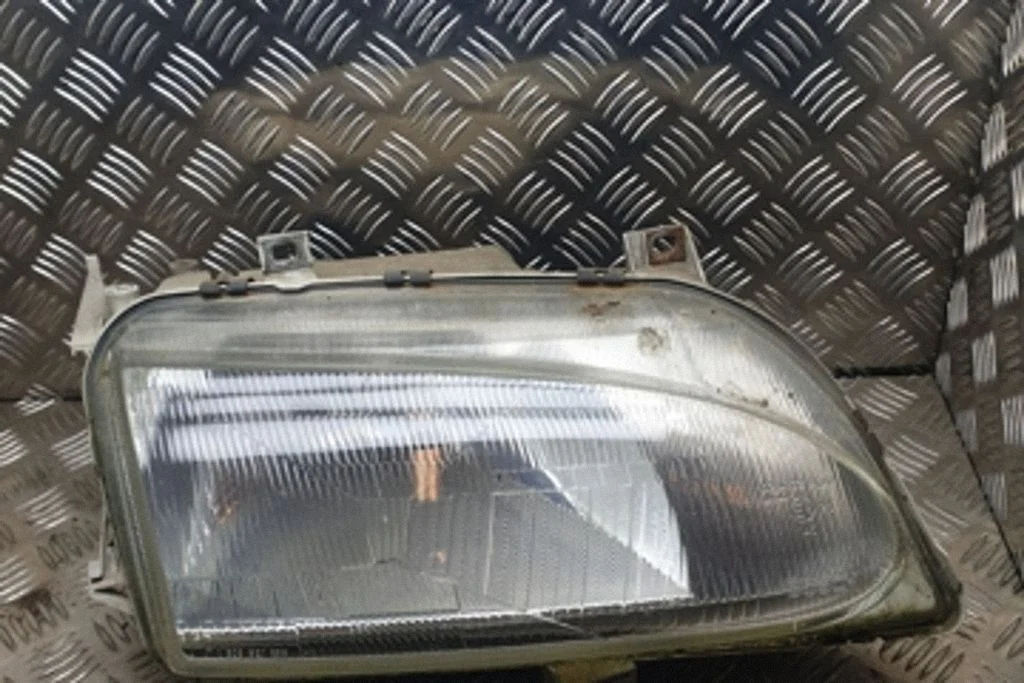 Reflektor – Ford Galaxy (1995-2000)