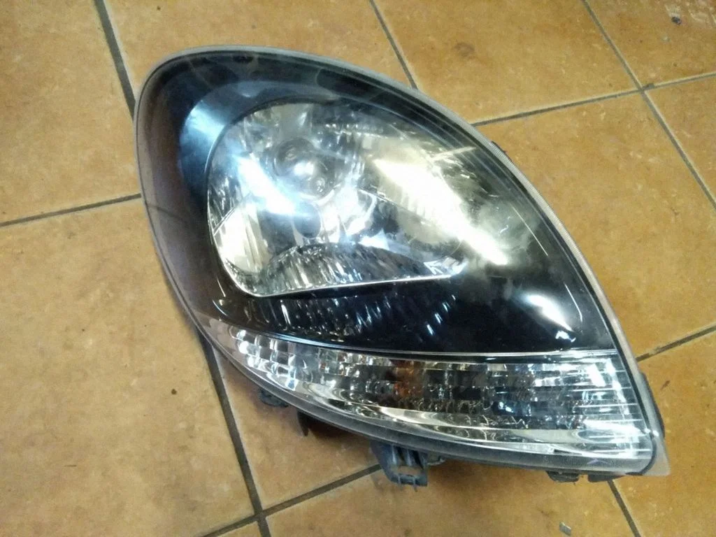 Reflektor – Renault Kangoo I (2003-2008)