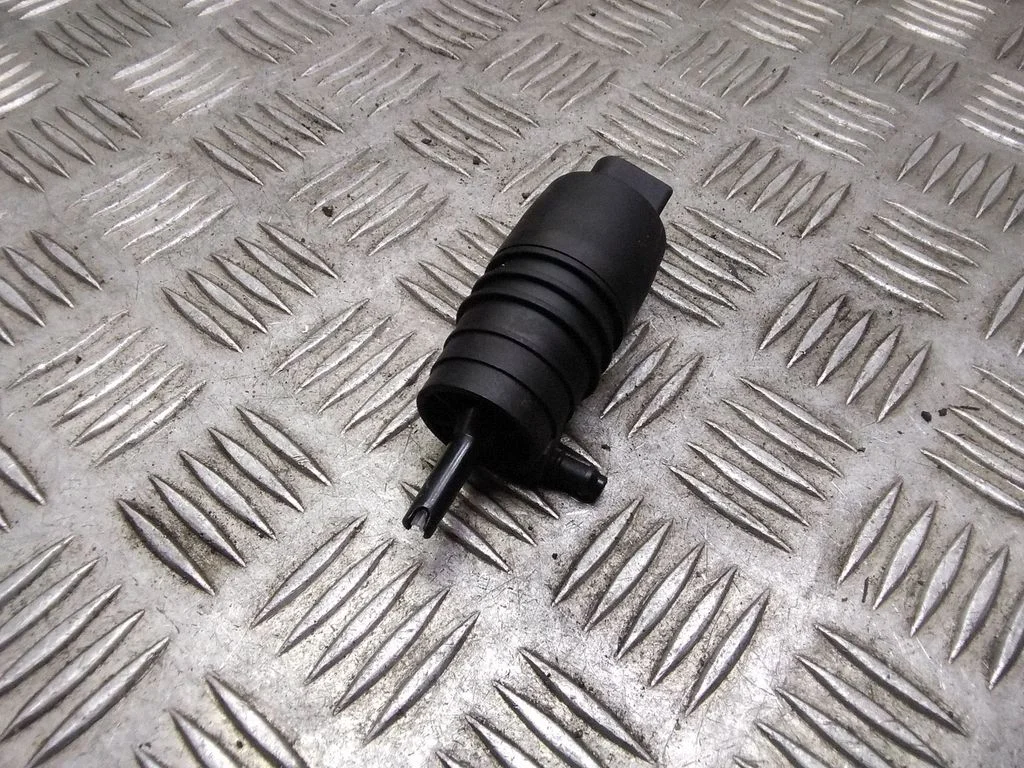 Klaasipesuvedeliku pump (klaaside)