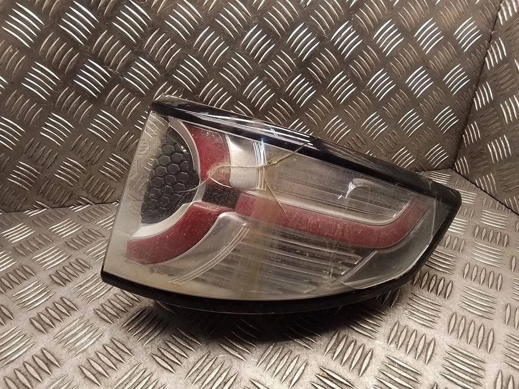 Lampa tylna w błotniku – Land Rover Discovery Sport (2014-)