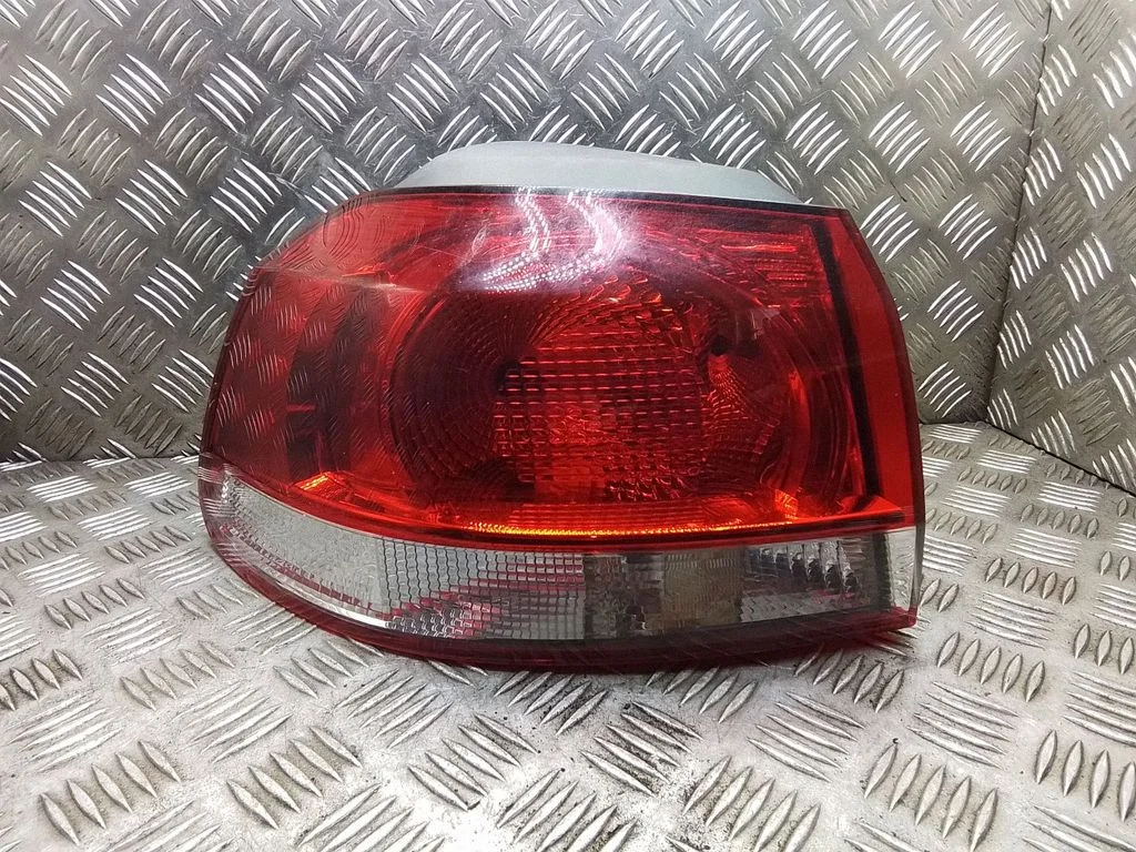 Rear/tail lights – Volkswagen Golf Plus (2005-2013)