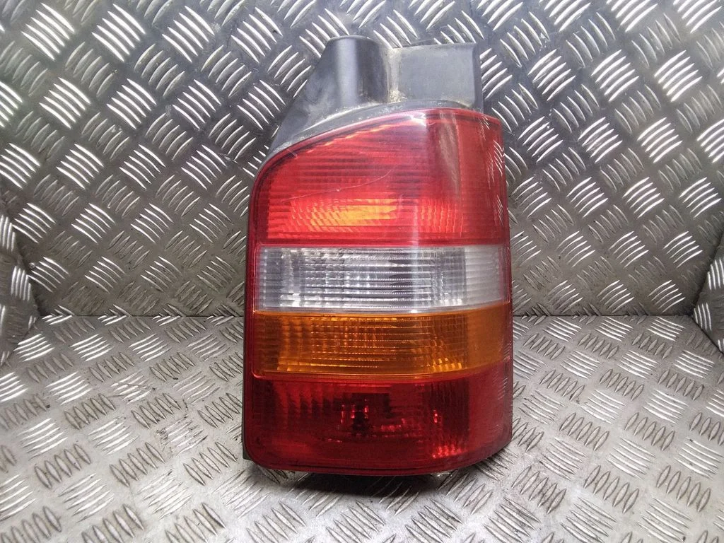 Rear/tail lights – Volkswagen Transporter - Caravelle T5 (2003-2015)
