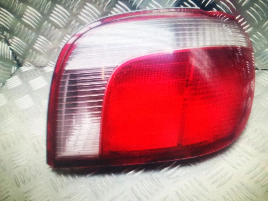 Rear/tail lights PY21W