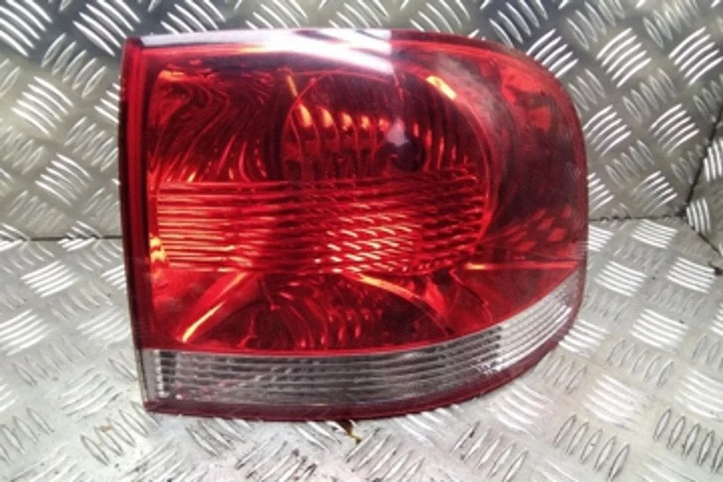 Rear/tail lights 7L6945096K
