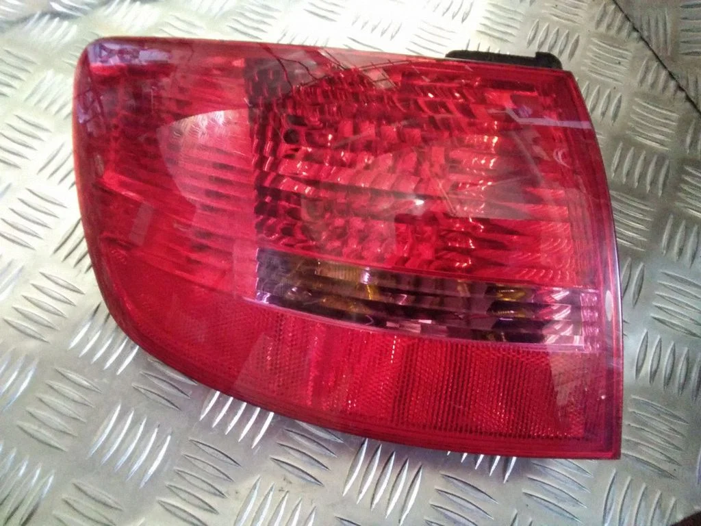 Rear/tail lights – Audi A6 Allroad C6 (2006-2011)