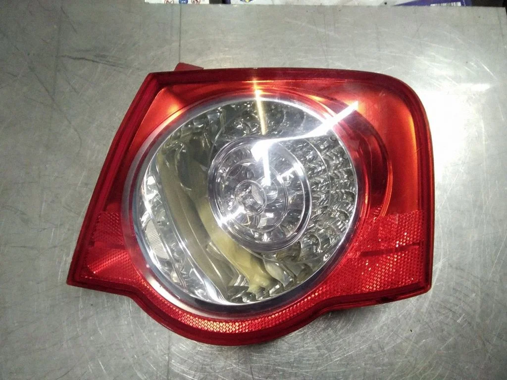 Tagatuli keres – Volkswagen Passat B6 (2005-2010)
