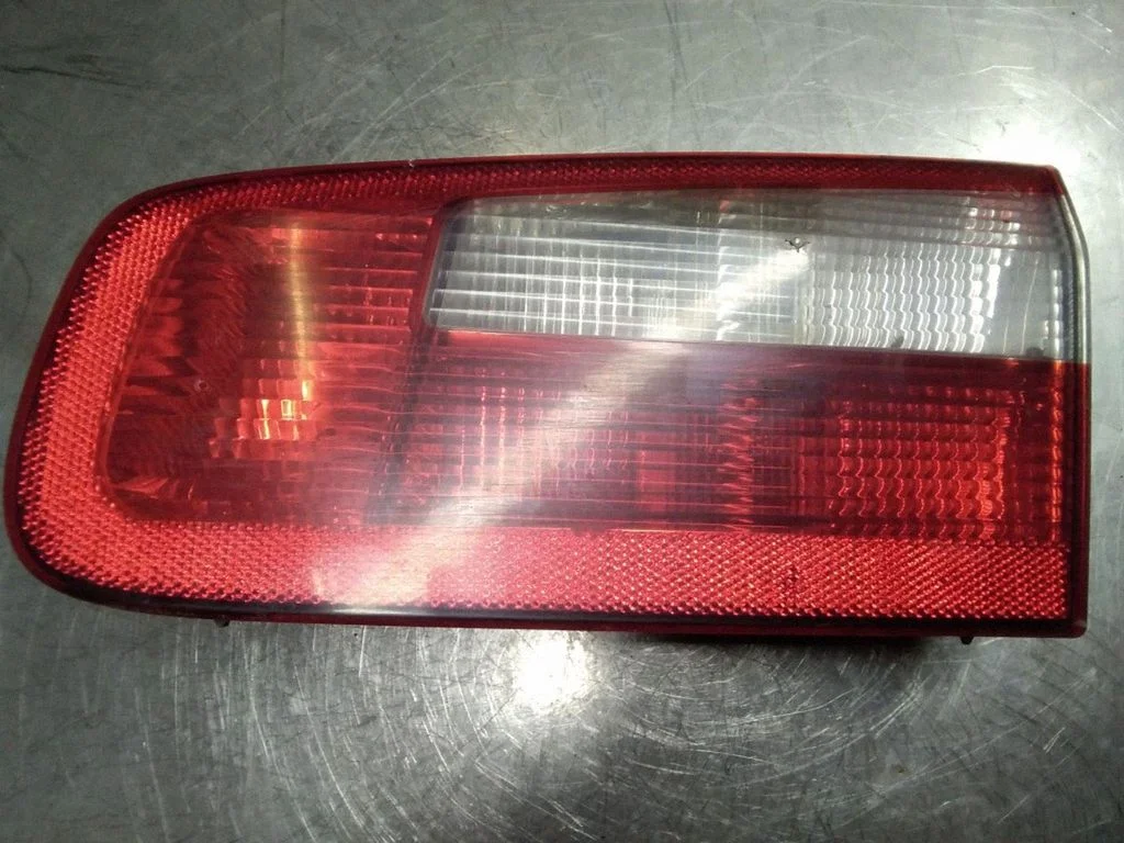 Tailgate rear/tail lights – Renault Laguna II (2001-2007)