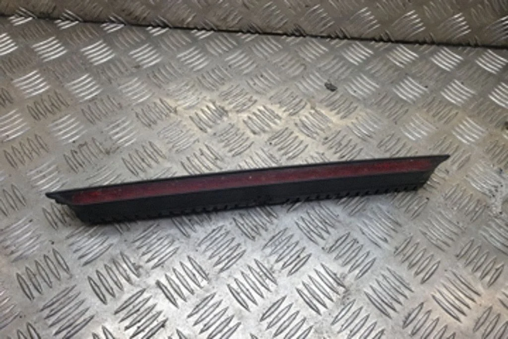 Trzecie światło stop – Volkswagen Sharan (2001-2010)