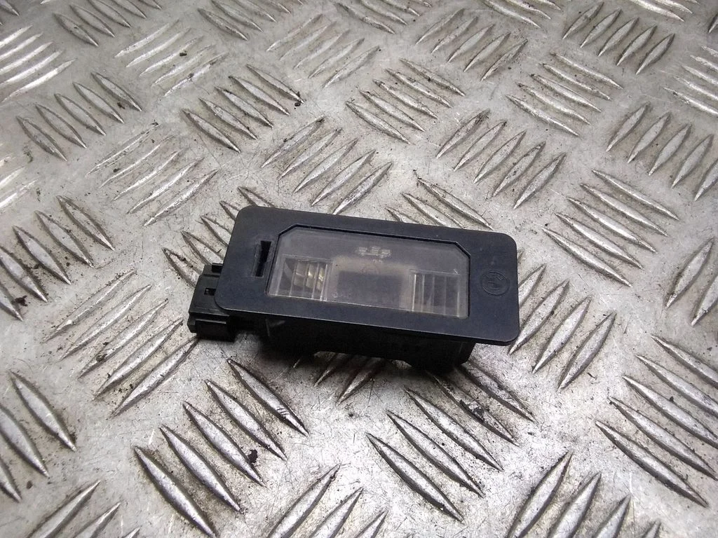 Number plate light – BMW 5 Series E60 E61 (2004-2010)