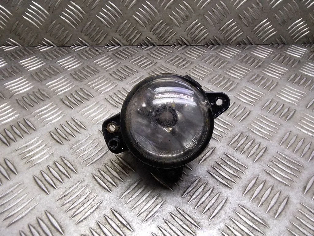 Front fog light – Volkswagen Transporter - Caravelle T5 (2003-2015)