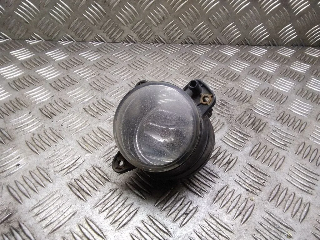 Front fog light – Volkswagen Transporter - Caravelle T5 (2003-2015)