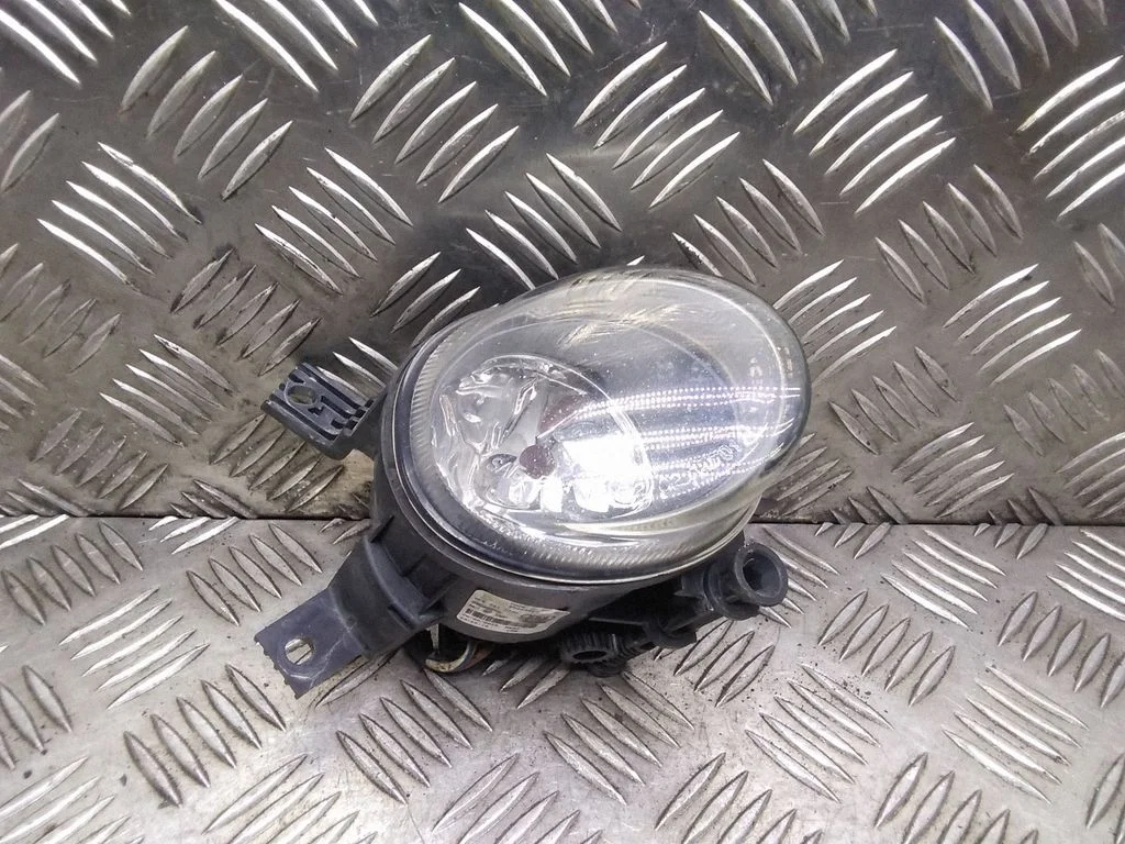 Front fog light – Audi A4 S4 B7 8E 8H (2005-2008)