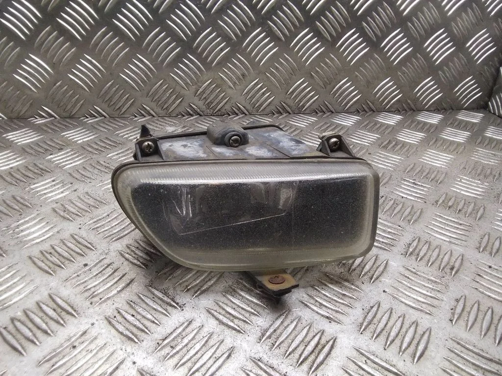 Front fog light – Ford Mondeo Mk III (2000-2007)