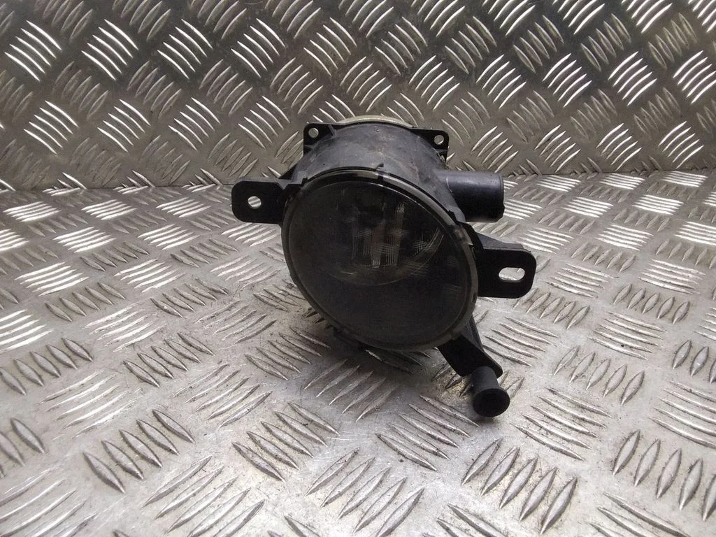 Priekšējais miglas lukturis 93357464