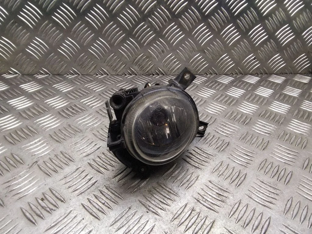 Front fog light – Audi A4 S4 B7 8E 8H (2005-2008)