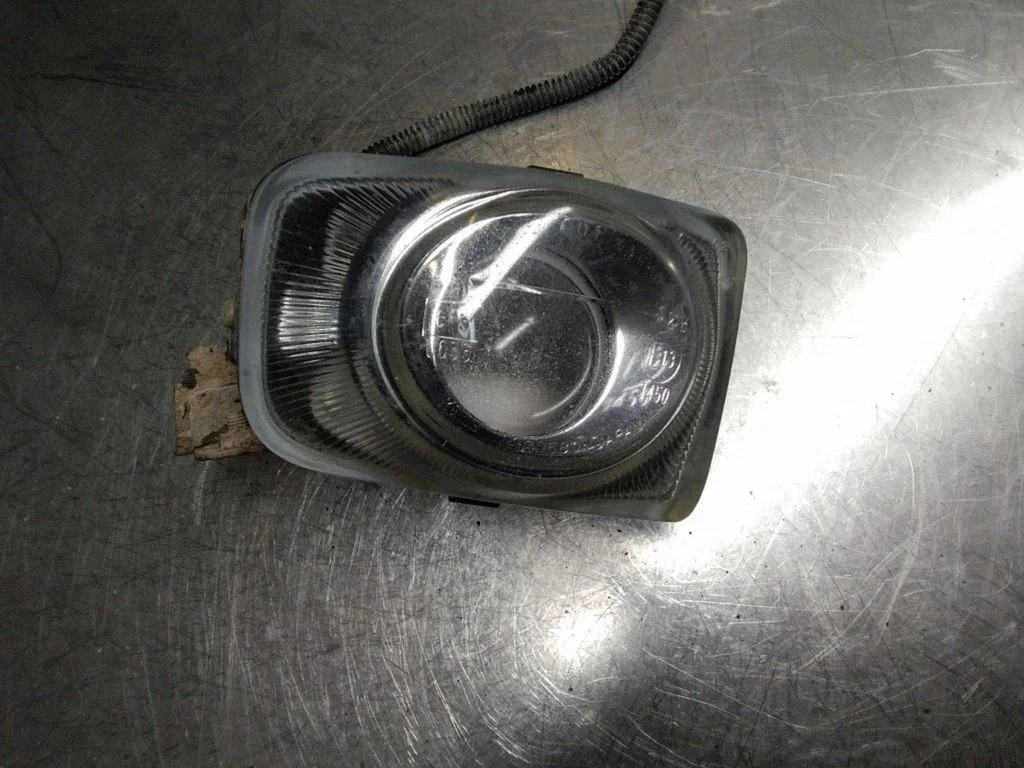 Priekšējais miglas lukturis – Subaru Legacy (1999-2003)