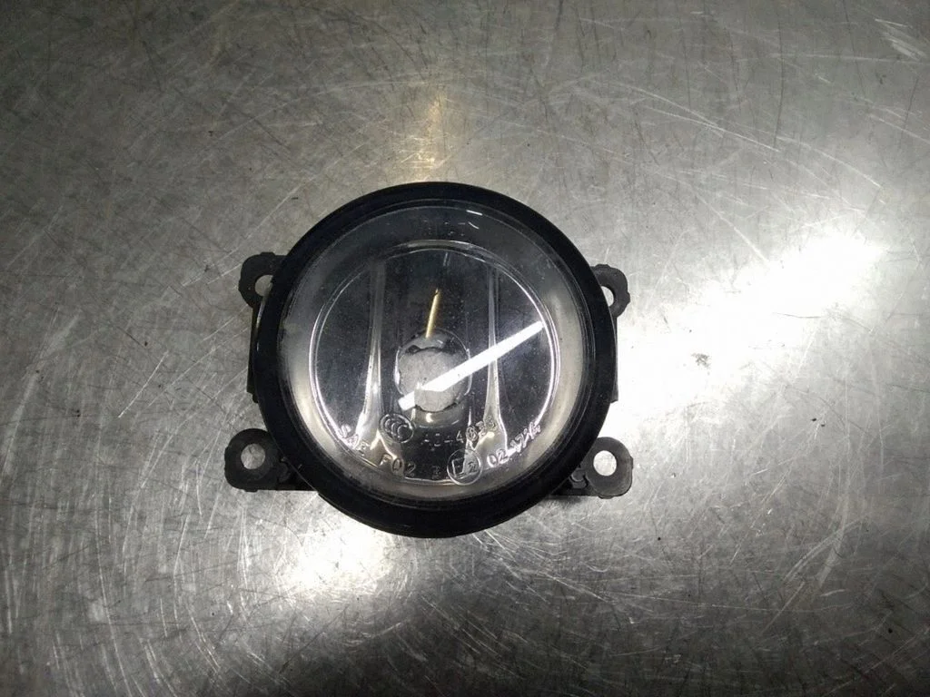 Halogen przedni 9650001680