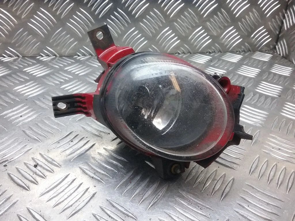 Front fog light – Audi A4 S4 B7 8E 8H (2005-2008)